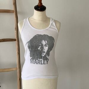 White “ Bob Marley” tank top• Made in USA•smoke free home•